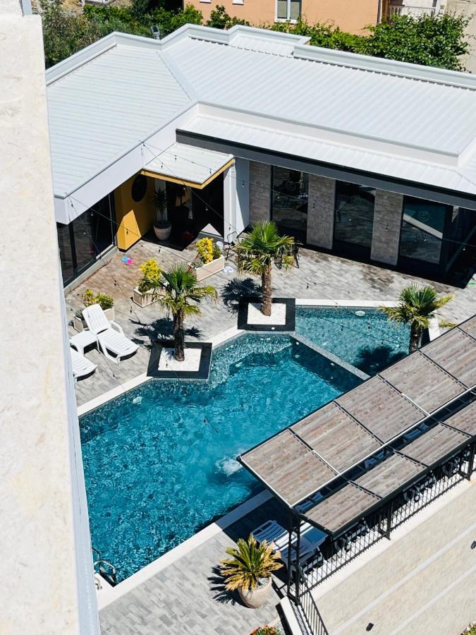 Art'S Apartment Mit Pool Ulcinj Pinjes Luaran gambar